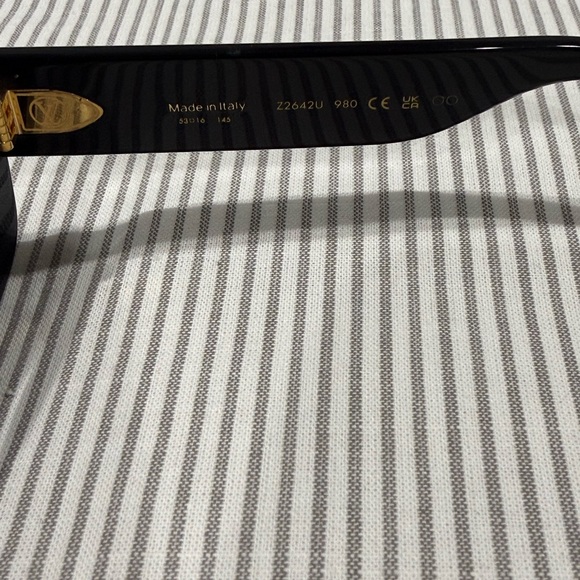Louis Vuitton Black Sunglasses - Picture 7 of 8